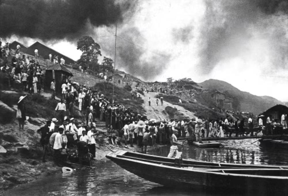 1937年，中央制藥廠 (西南藥業(yè)前身)為抗日戰(zhàn)爭中數(shù)百個師級以上單位提供了大量麻醉藥品